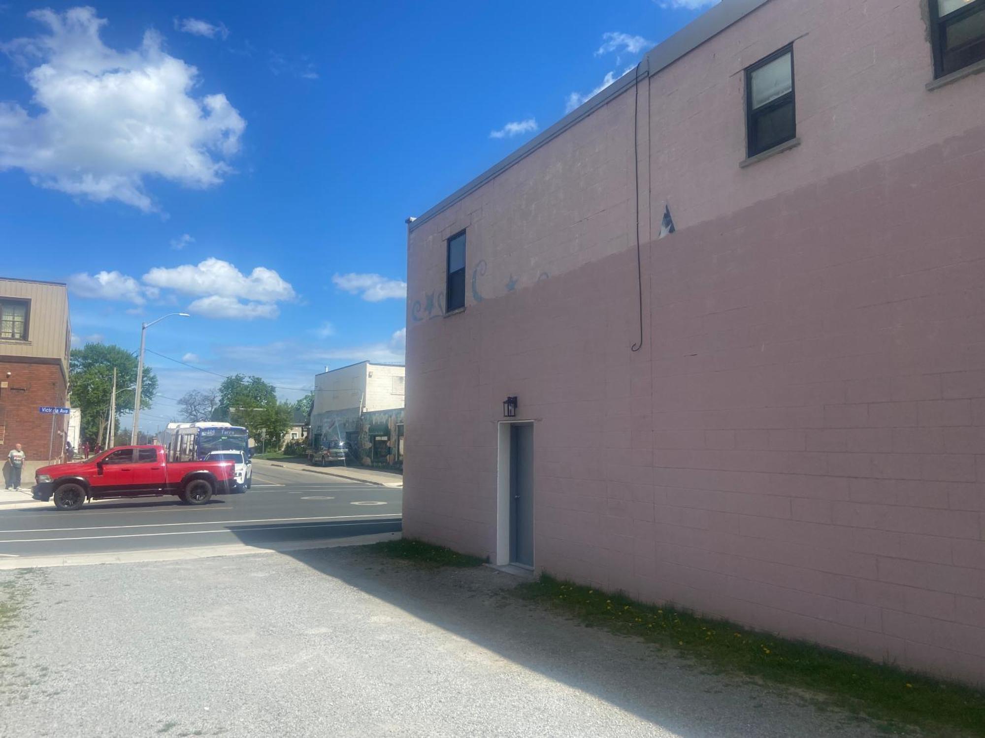 Cozy Two Bedrooms Apartment Niagara Falls